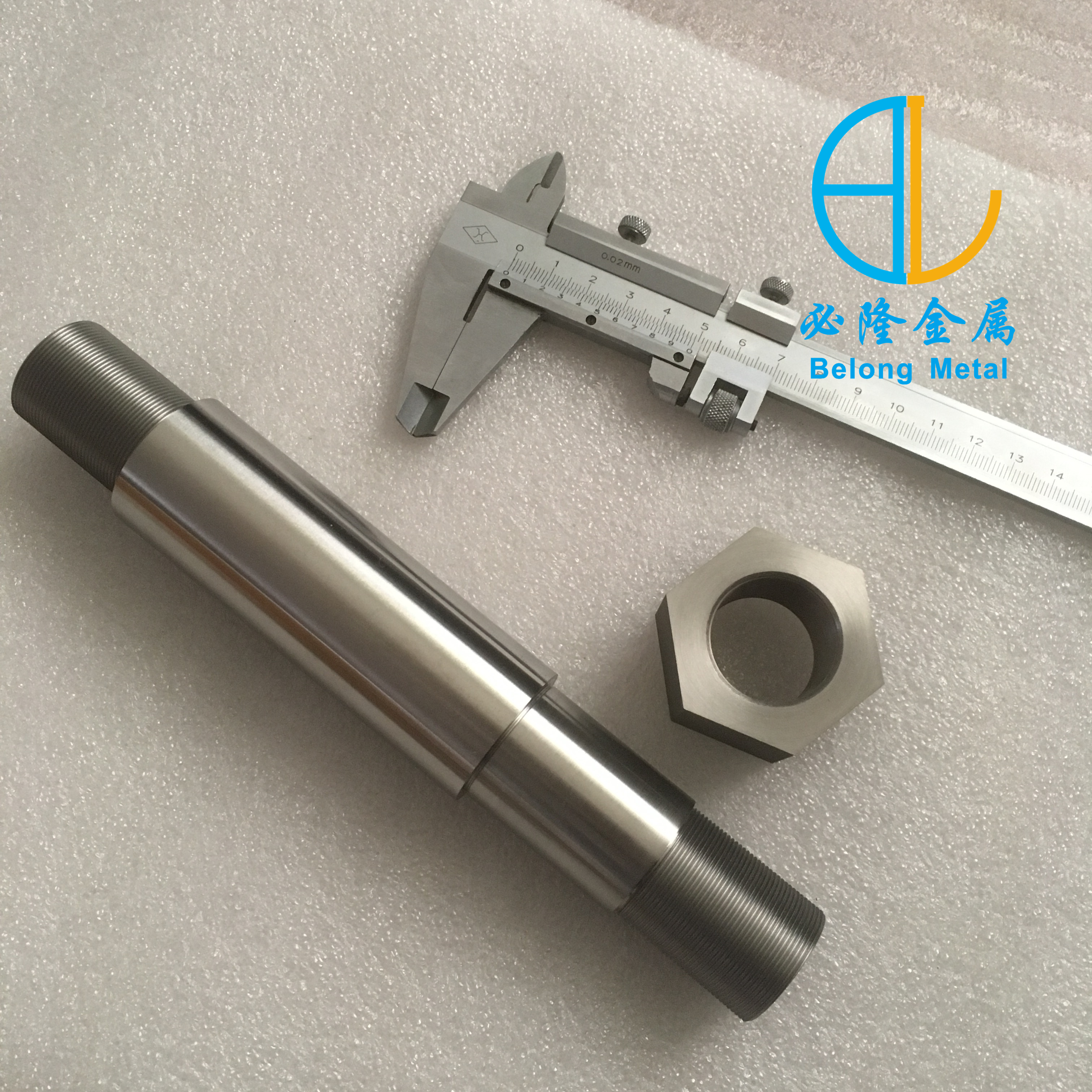 Customized standard non-standard zirconium fasteners, zirconium processing parts, countersunk screws, through center screws, machine screws