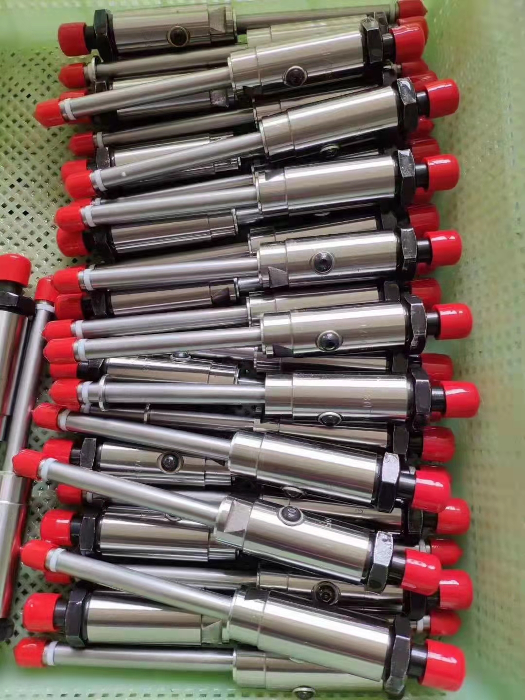 4D34 engine fuel injector 4D31 injector sales supporting fuel injection pump sales