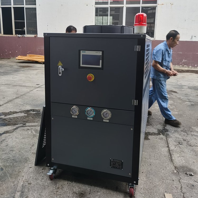 Industrial chiller, 5-horsepower air-cooled chiller, water-cooled oil cooler, small injection mold cooling and cooling machine