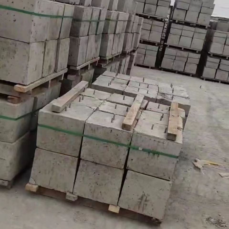 Cement counterweight block solar engineering photovoltaic pier assembly type foundation pier is sturdy and durable