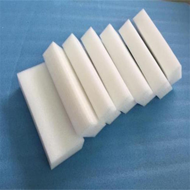 恒日包装 来图订制珍珠棉 缓冲防撞异形内托异形件 可组件混批加工厂