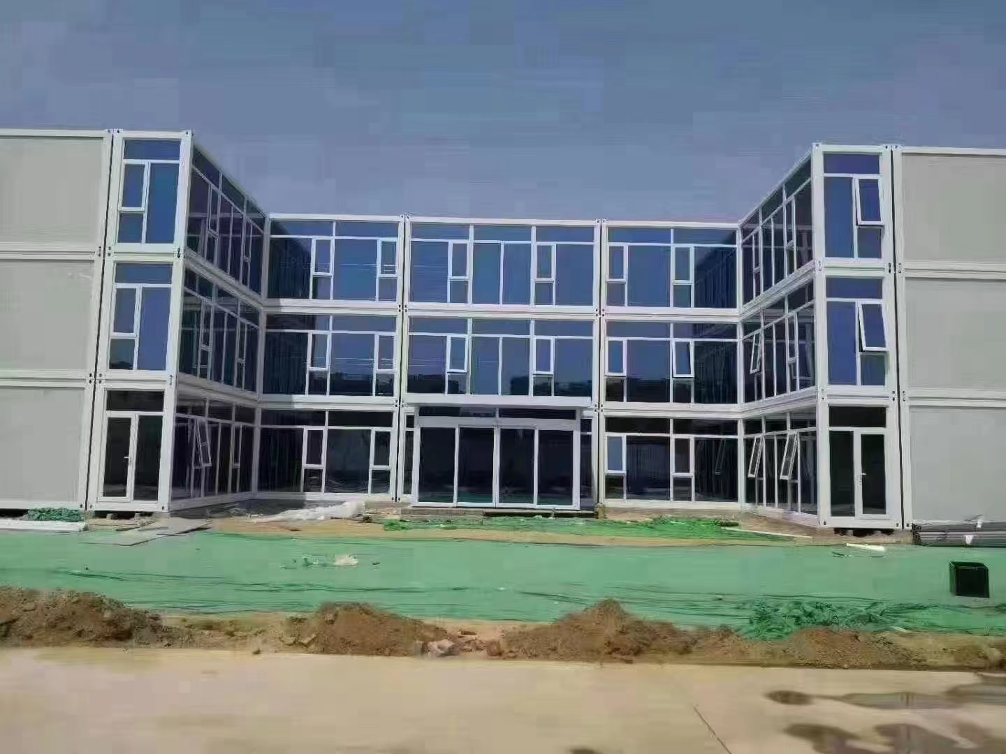 Folding box room, temporary activity room, company office, staff dormitory, Domus