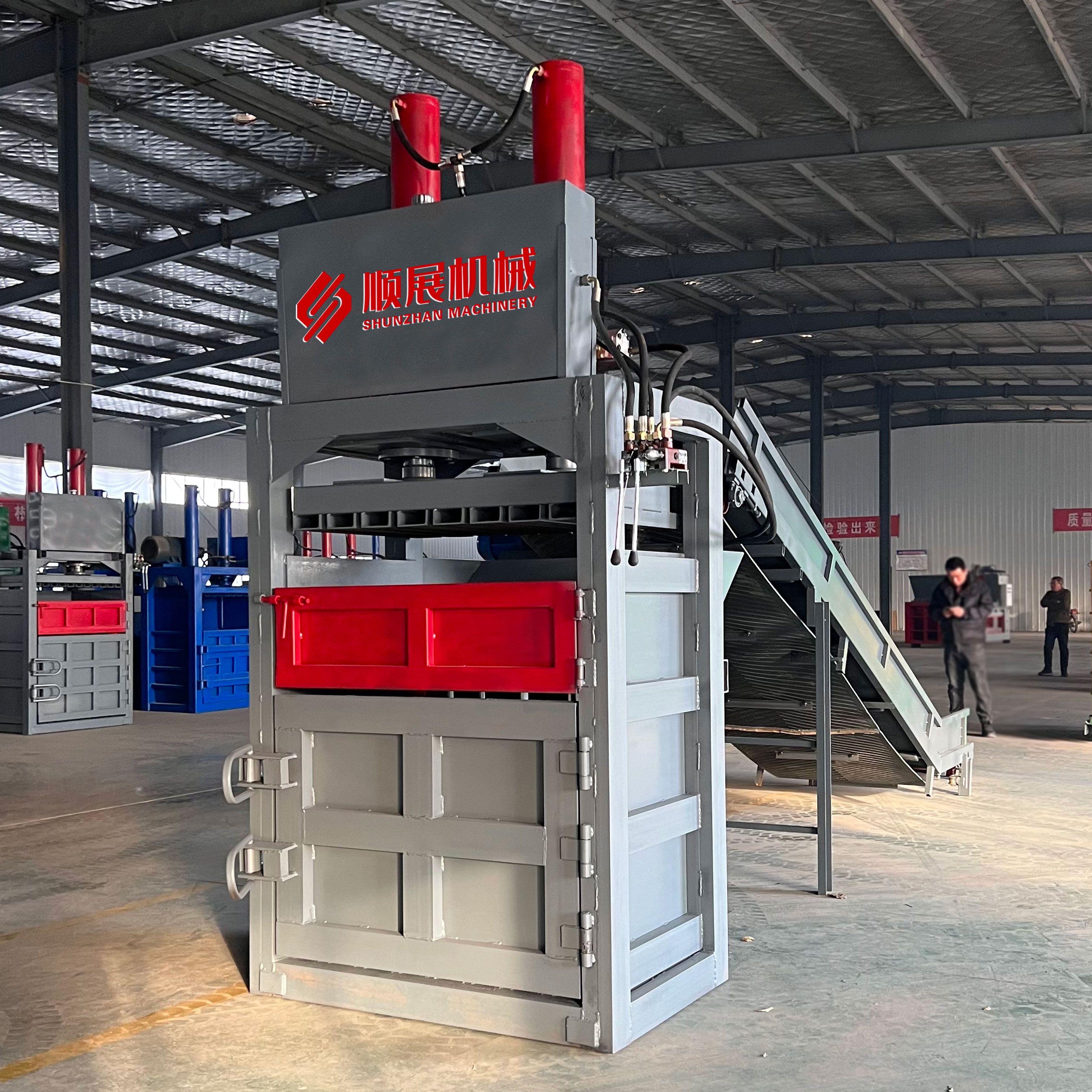 Hydraulic packaging machine for medicinal leaves, straw pressing machine, small vertical paint bucket flattening machine