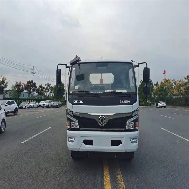 Dolika garbage truck carriage detachable hook arm truck can load construction waste and can be mortgaged