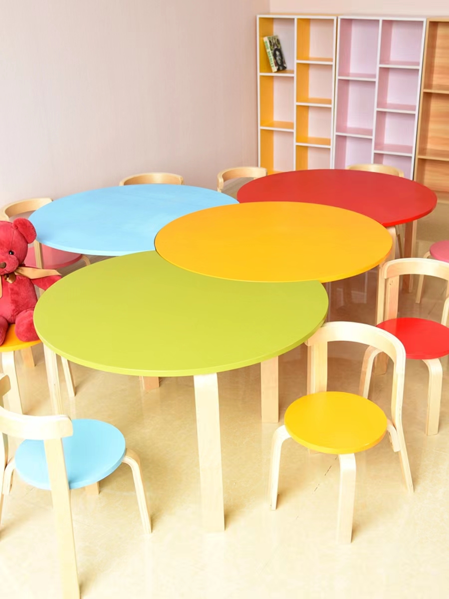 Kindergarten desks, children's tutoring classes, training classes, early education desk combinations, primary school students' painting and art classes, desks and chairs, solid wood