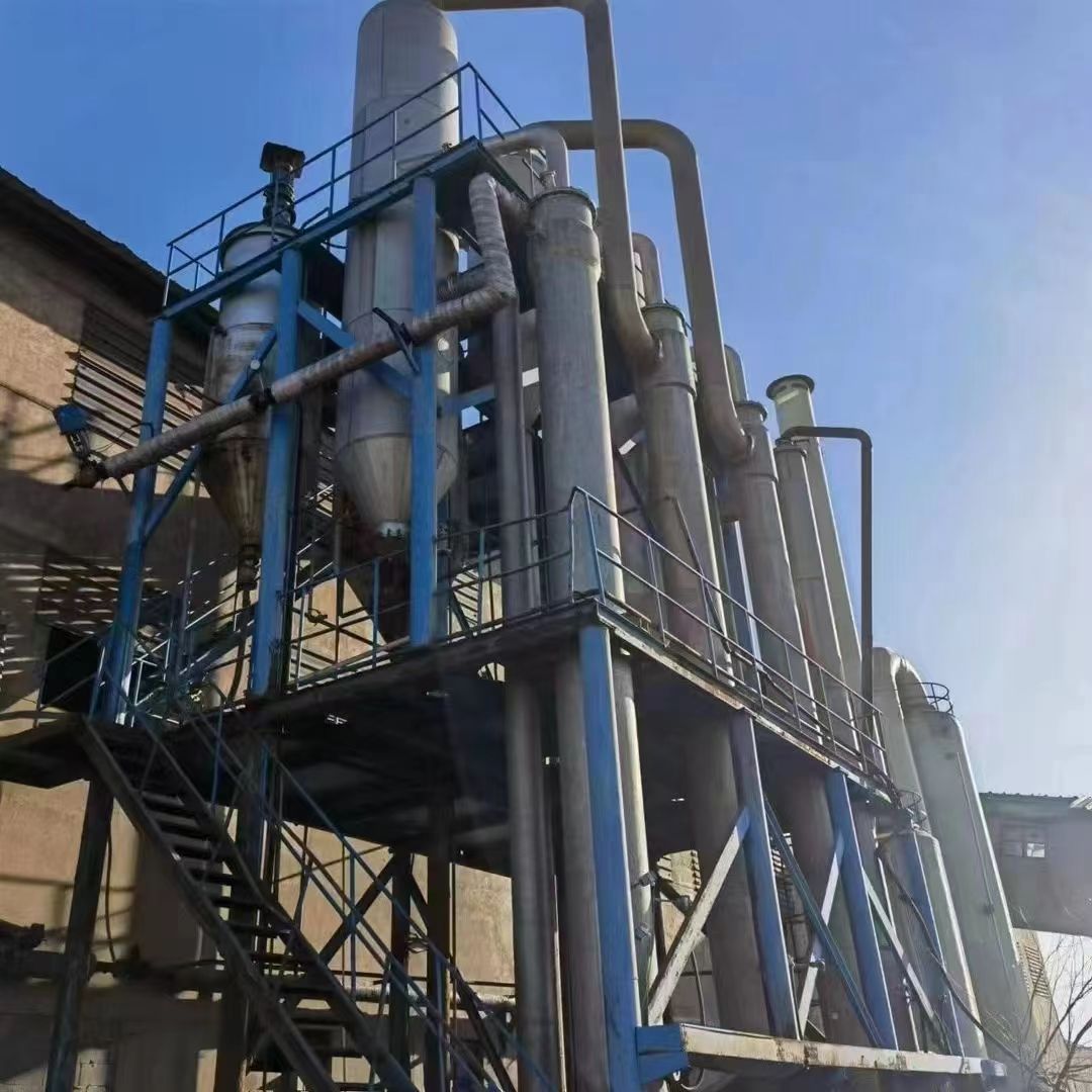 Used 2-ton titanium material forced circulation evaporator, 3-ton dual effect concentration and evaporation equipment