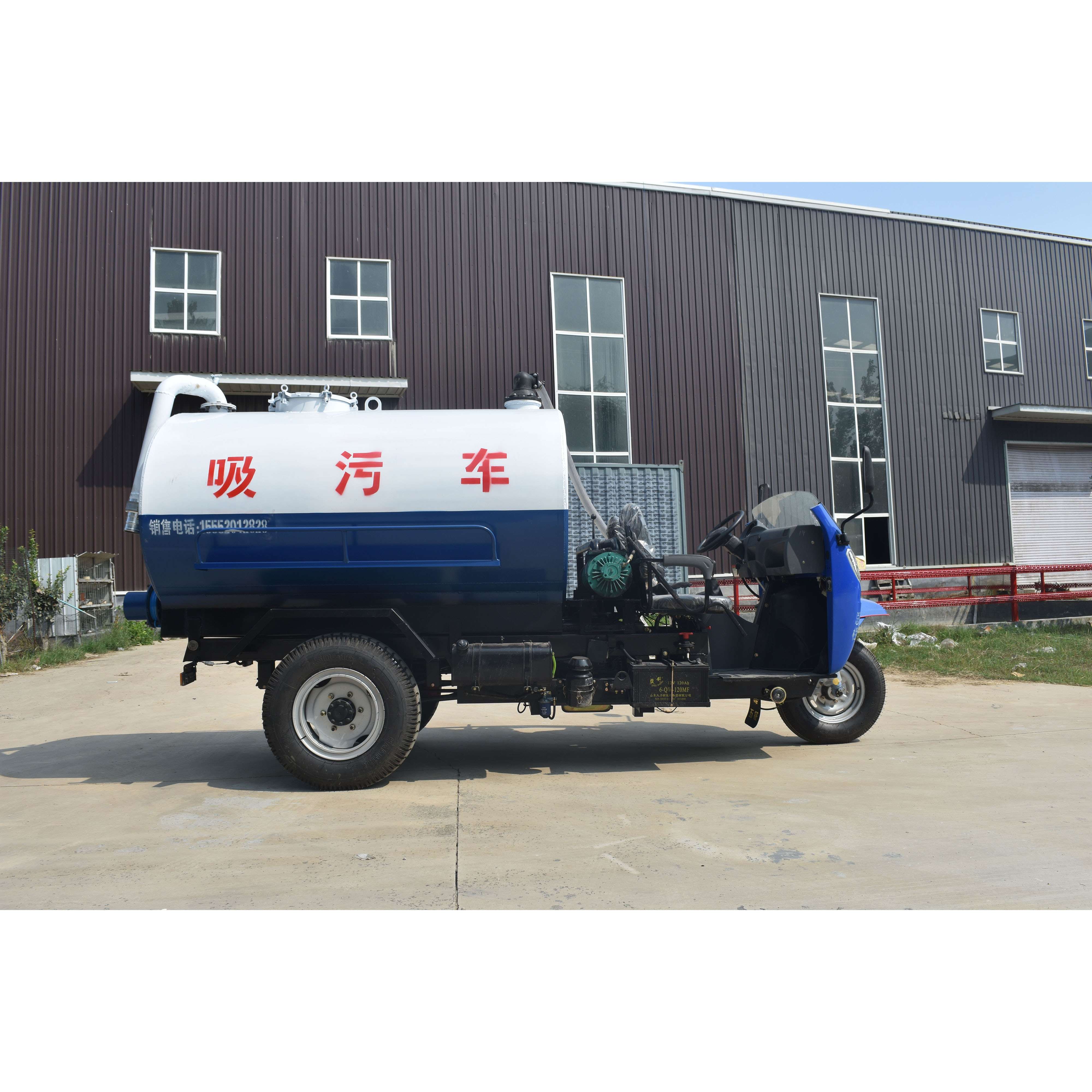 3 square diesel three wheel suction truck, small agricultural suction truck, with a wide range of applications