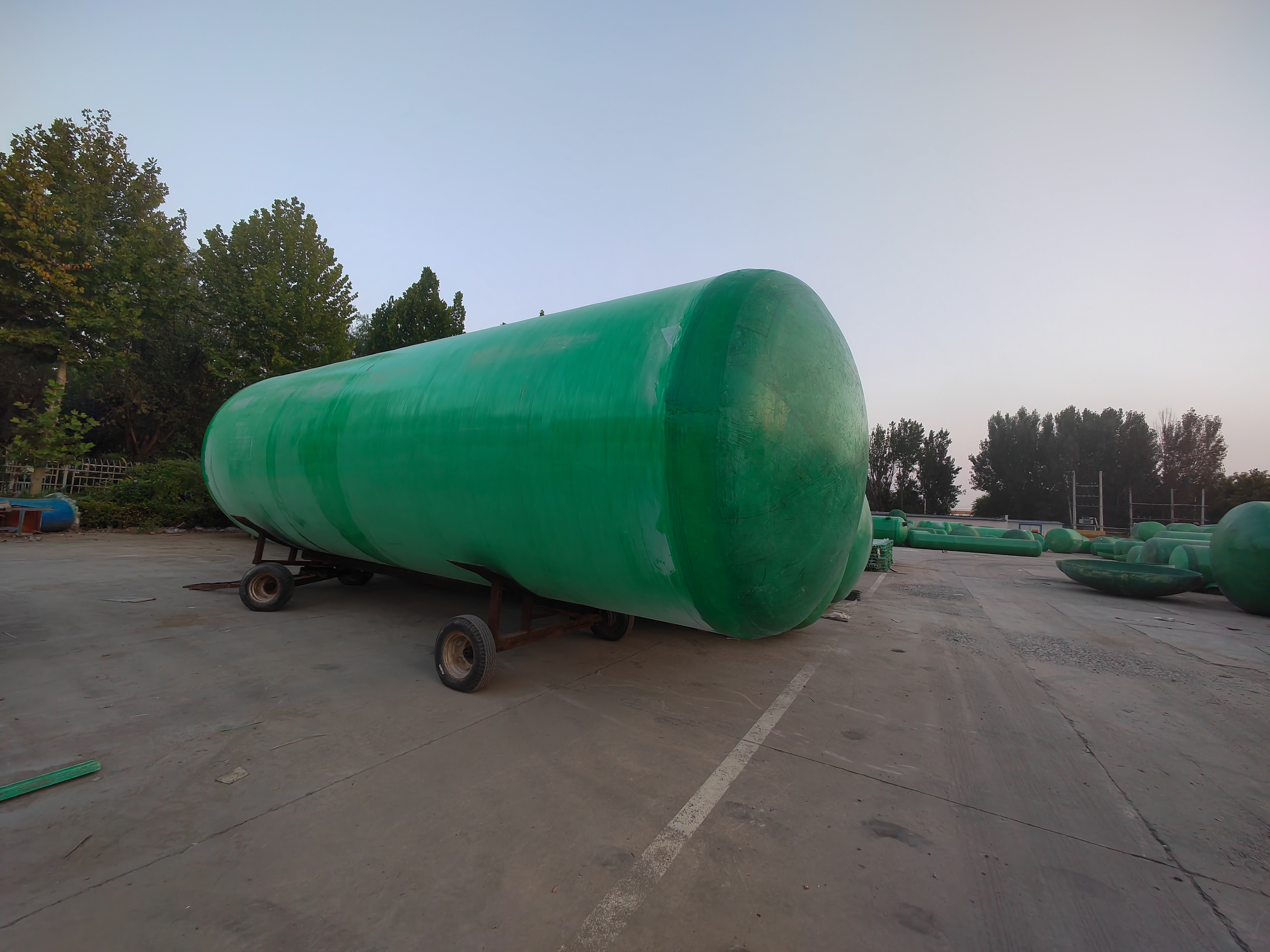 Manufacturer of Zhongxu Fiberglass Reinforced Plastic Integrated Winding Septic Tank with a volume of 1-100 cubic meters, fire water tank, sewage and fecal tank