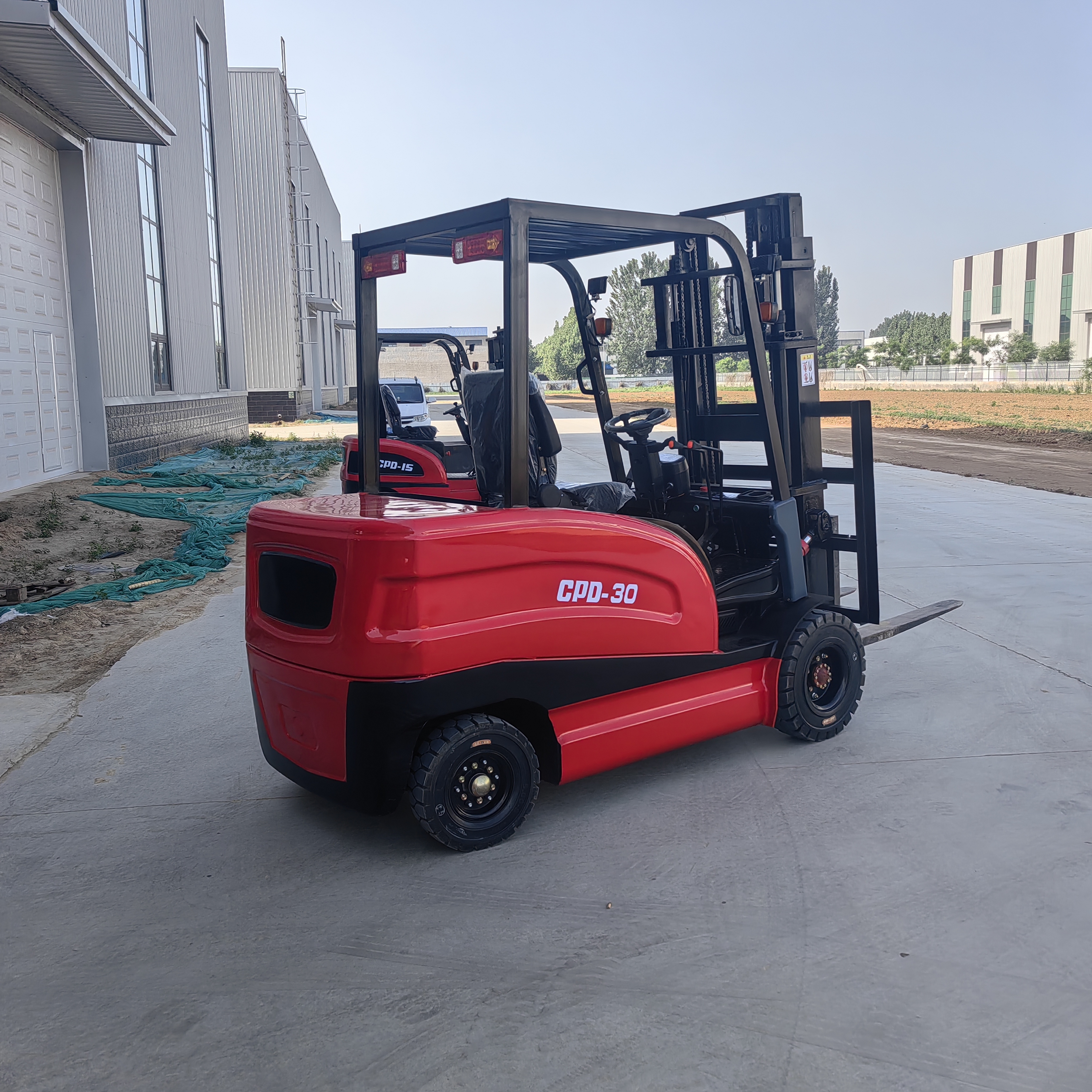 Electric forklift 1 ton four wheel drive new energy 2 tons 3 tons stacking truck 1.5 tons handling truck 5 tons heavy duty