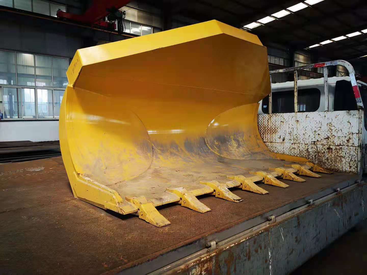 XCMG LW600KN Anti slip Clamp Loader Bucket Assembly Transmission Assembly