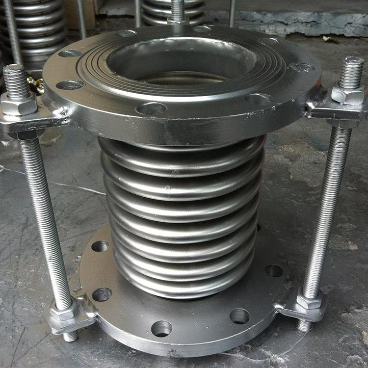 Hanke supplies corrugated expansion joints, stainless steel high-pressure compensators, and expansion joints in stock