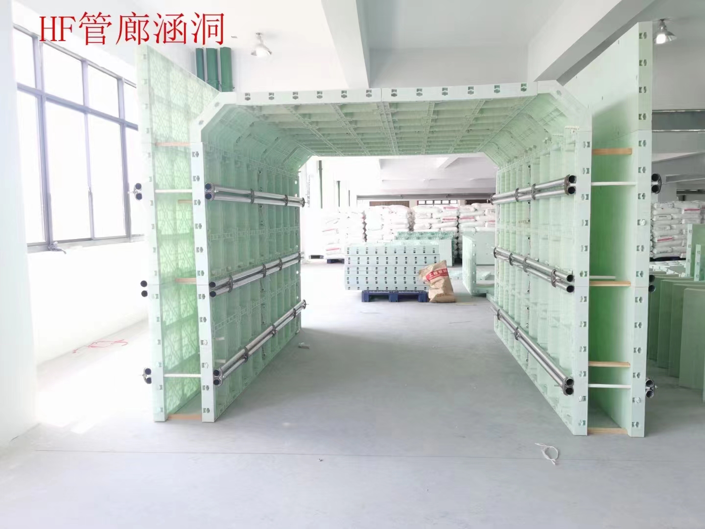 Xinqianhui Customization; Building plane formwork, corrosion-resistant ditch plastic formwork, bridge steel formwork for engineering purposes