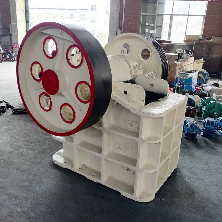 Small PE400 * 600 jaw crusher, mining stone coarse crushing equipment, large particle stone crusher factory