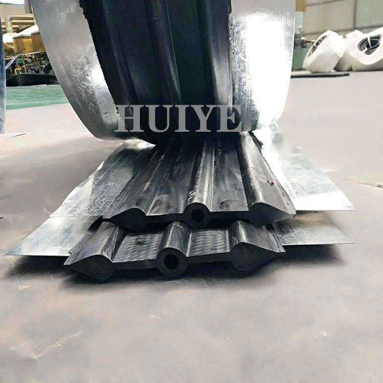 Manufacturer of Huiye 651 medium buried back sticker with detachable U-shaped steel edge high elastic rubber waterstop