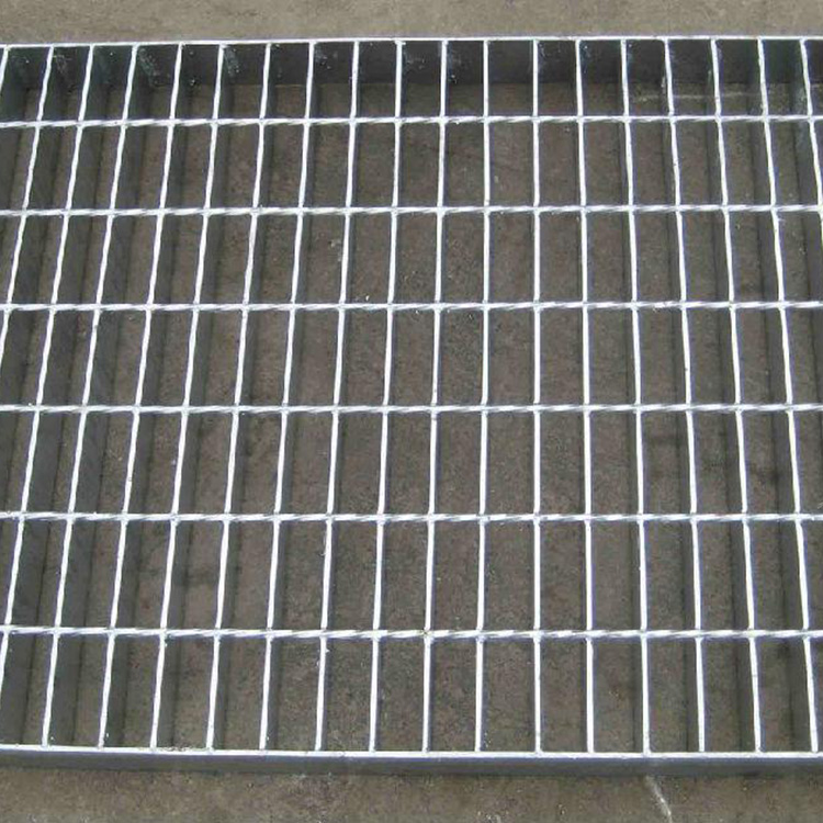 Stainless steel grating plate step plate Q235 drainage ditch cover plate hot-dip galvanized steel grating plate