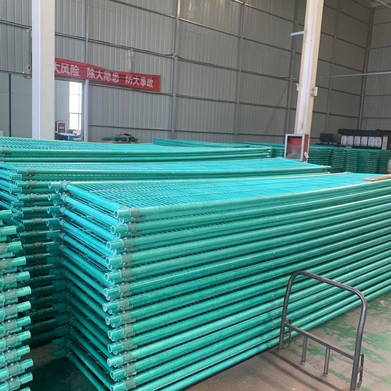 Zhanrui Expressway Glass Fiber Reinforced Plastic Anti glare Net Highway Anti glare Guardrail Net Anticorrosion and Moisture Resistance 80 * 400