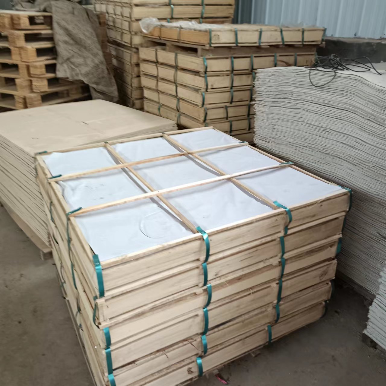 Shengzhang industrial kiln interlayer asbestos white board fireproof heat insulation asbestos fiber board sz-1