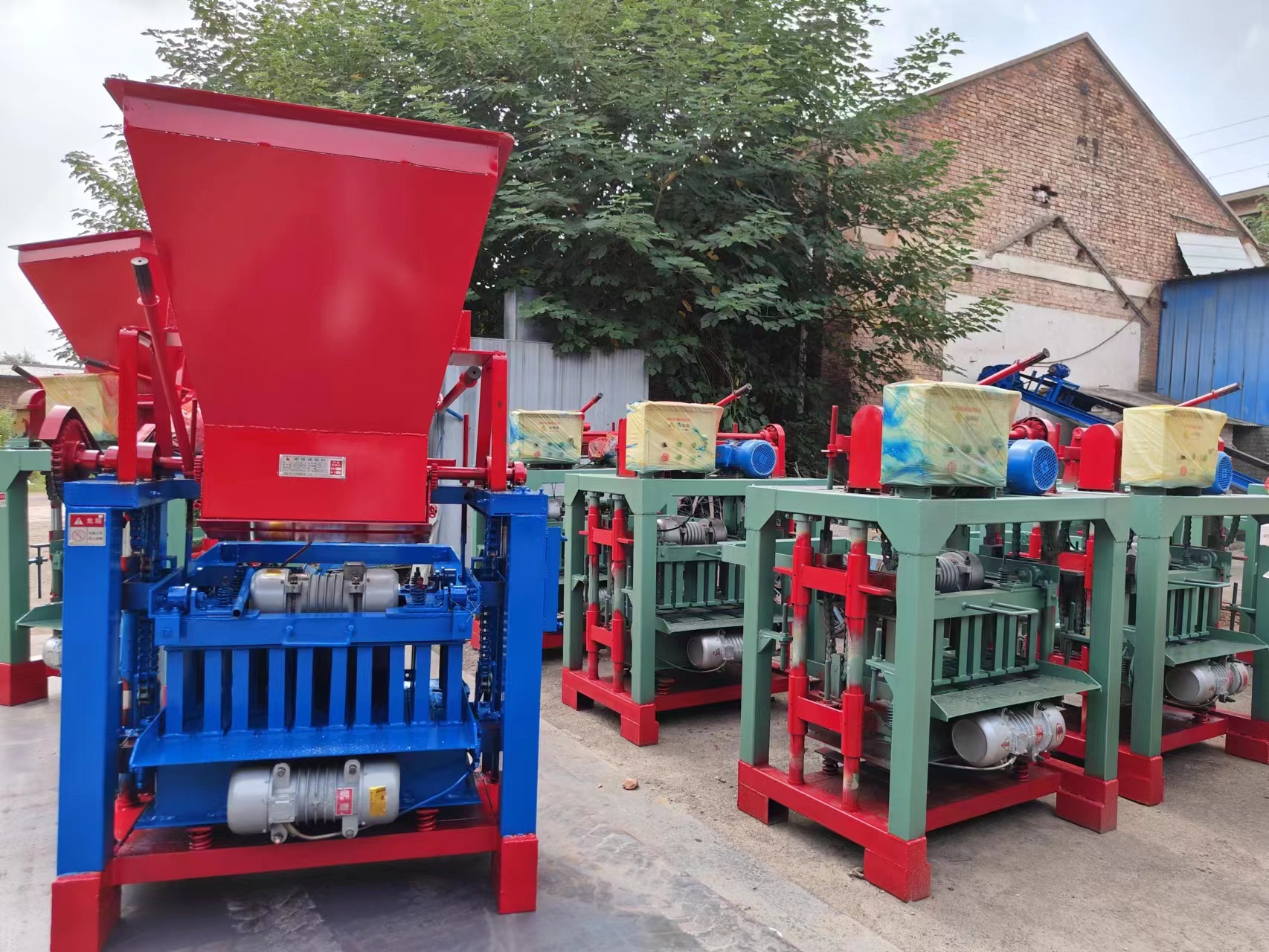 4-35B semi-automatic unburned cement brick machine small concrete brick machine production line permeable Concrete masonry unit equipment