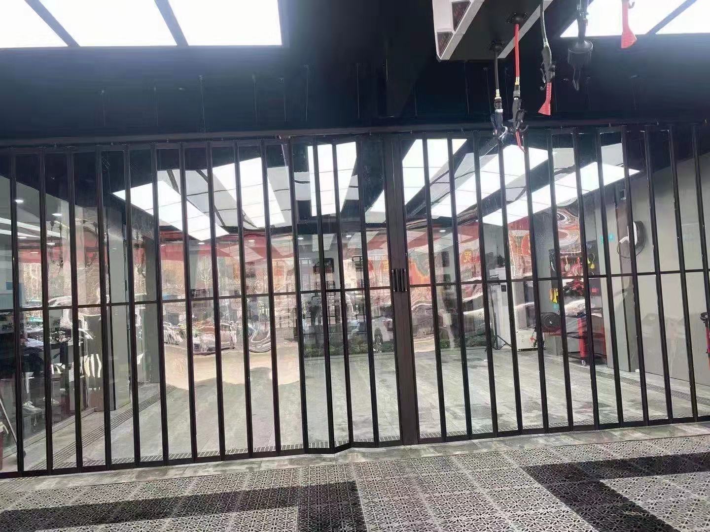 Mingxuan Car Wash Room Aluminum Alloy Crystal Sliding Door Large Gear Transparent PVC Folding Door Manufacturer Supports Customization