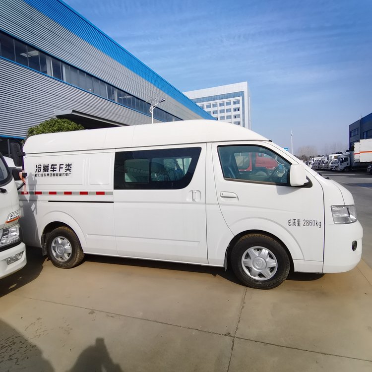 Cheng Li with backup electric Foton G7 bread refrigerated truck, small 6-square refrigerated transport truck, pharmaceutical vaccine cold chain truck