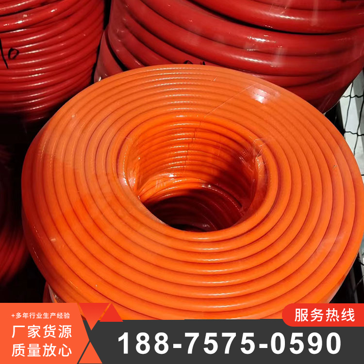 Ruiguan supplies double-layer clamp wiring and extrudes large-diameter vacuum hoses for automotive silicone rubber water pipes