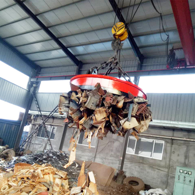 Car recycling plant suction disk, scrap iron, scrap steel transportation, electromagnetic suction disk, high-frequency strong magnetic circular lifting disk