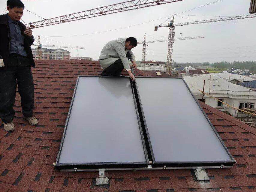 Black chrome blue titanium 2 square meters pressure and antifreeze resistant solar panel collectors for large-scale engineering in schools and hospitals