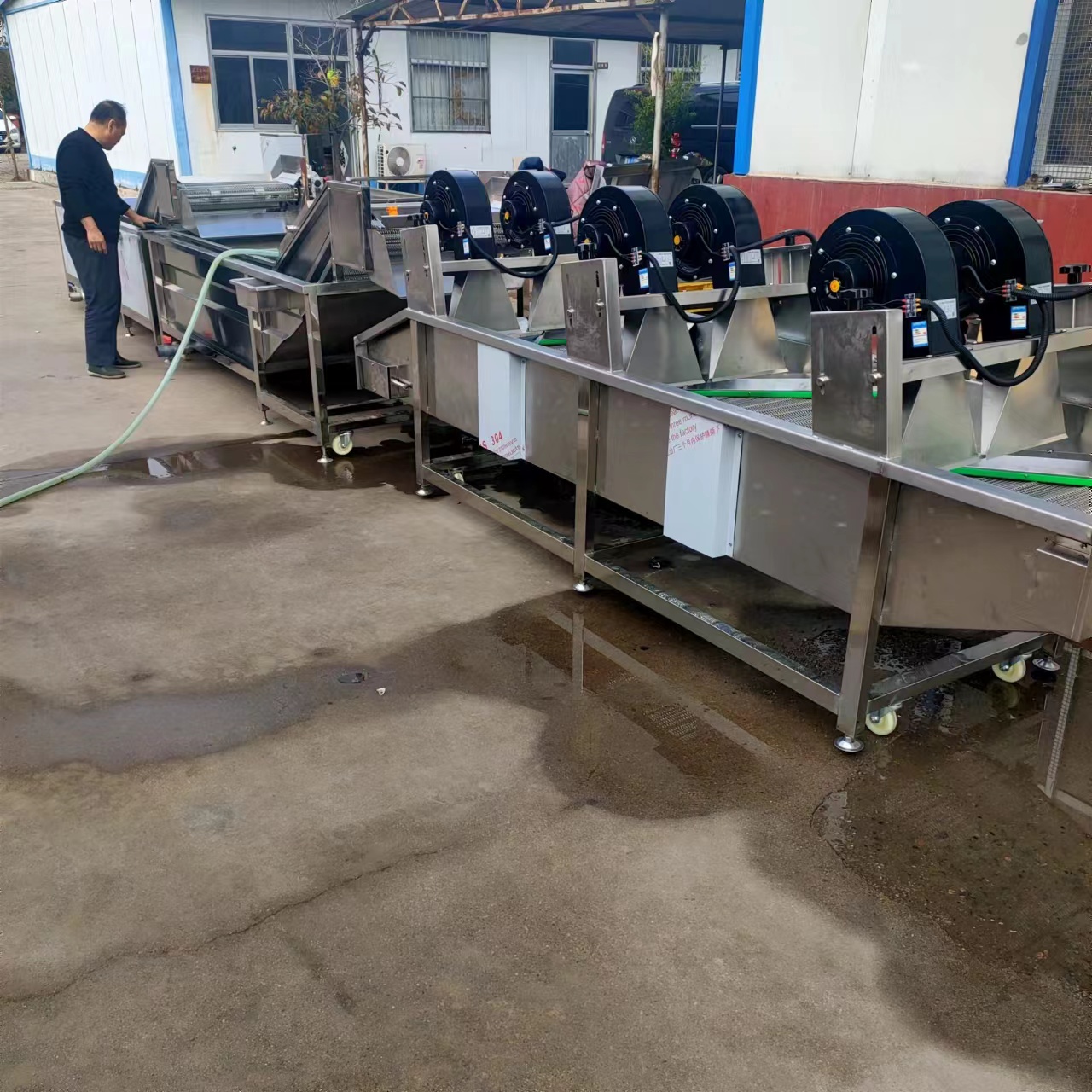 Jiapin Water Bath Continuous Vegetable Cleaning Machine Manufacturer of Stainless Steel Sweet Potato Leaf Wave Surfing Cleaning Equipment