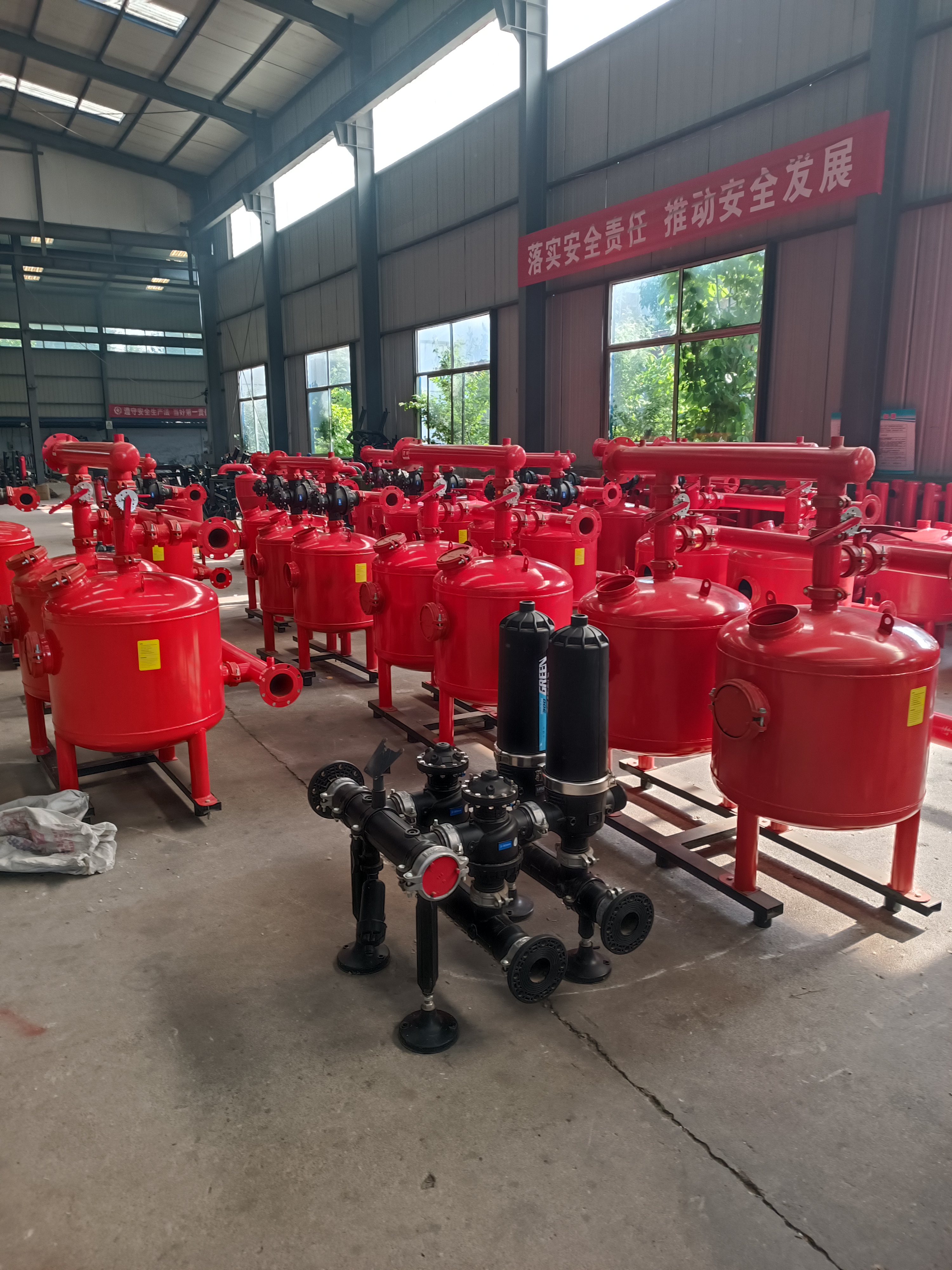Sand and gravel filter, fully automatic backwashing, agricultural river water, well water filtration, quartz sand laminated centrifugal irrigation equipment