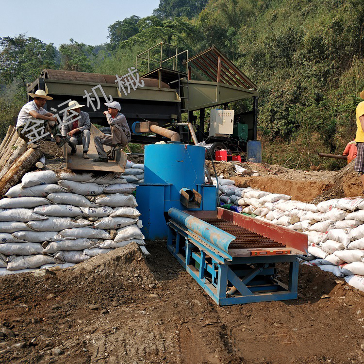 Full set of gold panning process, ore, sand, gold panning machine, chute selection machine, dry land, river mouth gold panning equipment