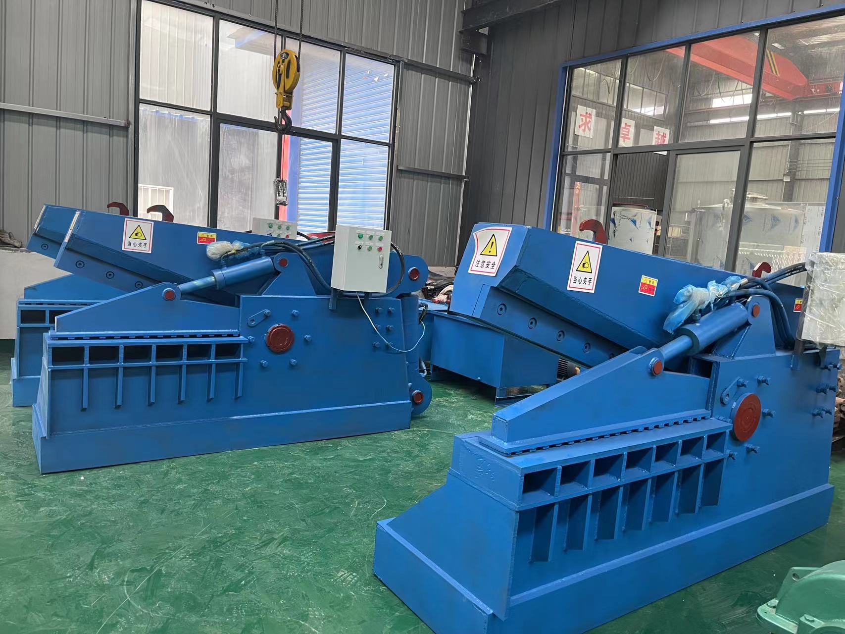 Scrap steel, scrap iron, metal frame, crocodile shear machine, metal crocodile shear, fully automatic hydraulic steel rolling