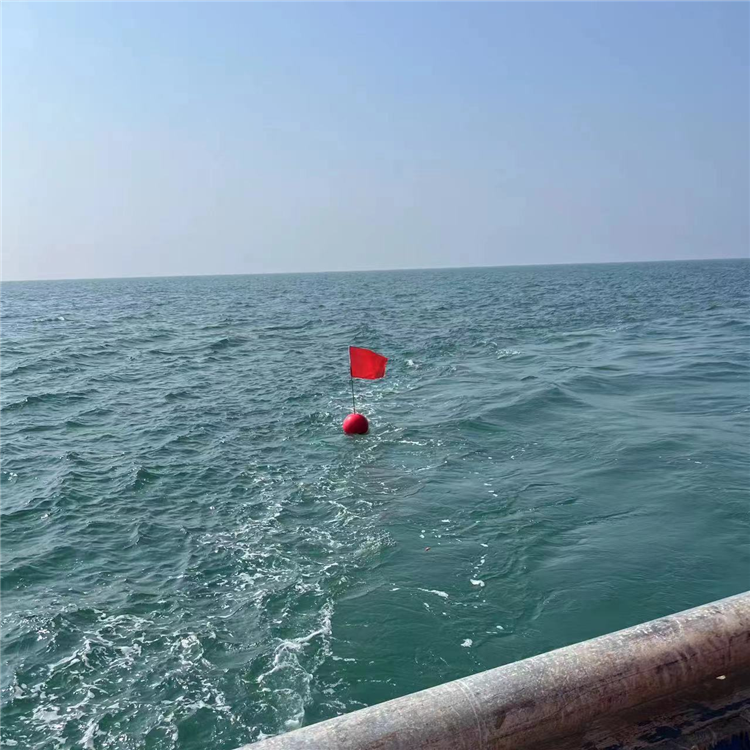 50cm diameter solid polyethylene floating ball at sea, water source warning line floating float