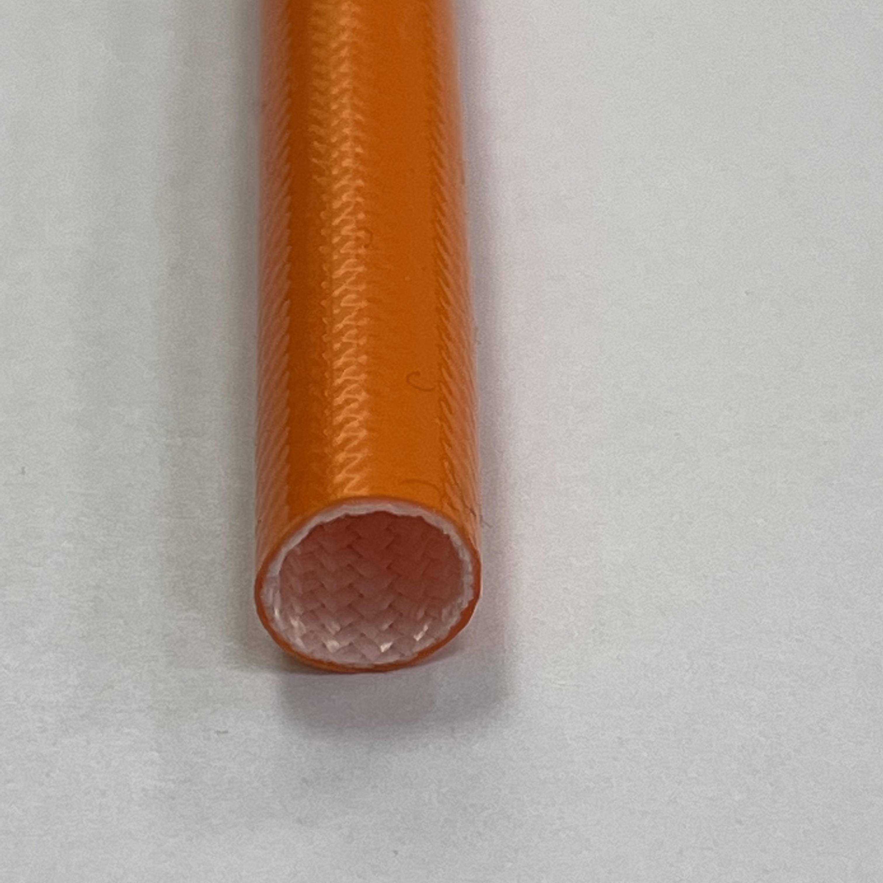 Dabixin Insulation Material Automotive New Energy Wire Harness Silicone Fiberglass Tube with 250 ° C High Temperature Resistance Sleeve