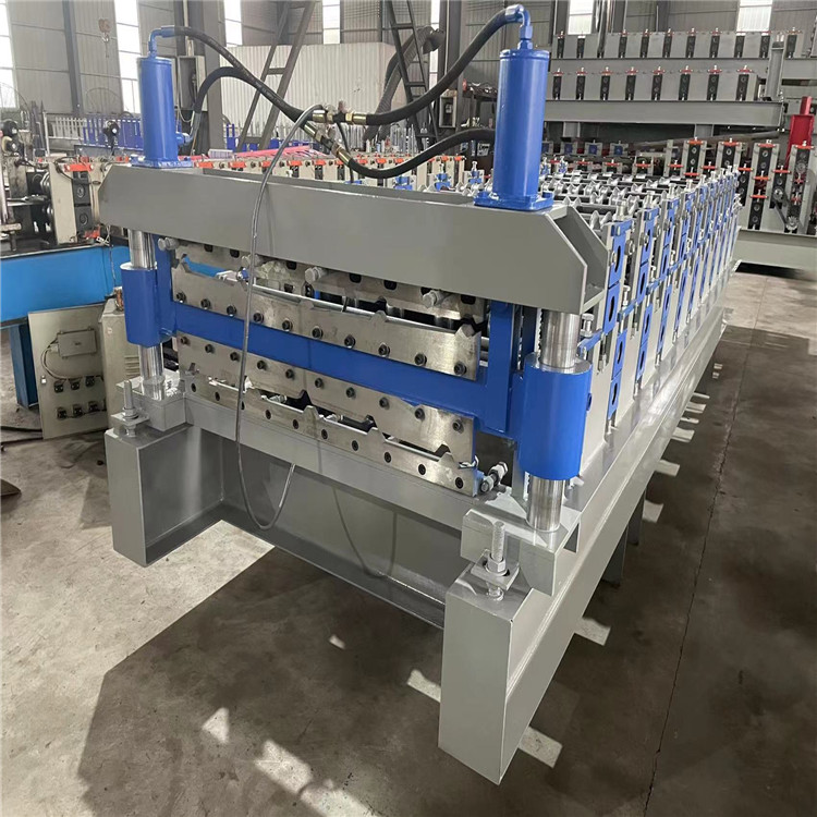 Reinforced color steel tile pressing machine, stainless steel 840-900 double-layer equipment, dual-purpose molding machine, manufactured by Longxing