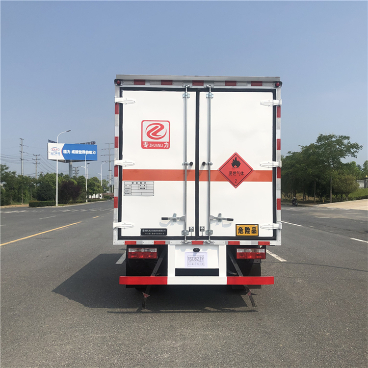 Guoliu Blue Brand Dongfeng Dolika Dangerous Goods Box Truck Gas Tank Liquefied Gas Cylinder Transport Vehicle