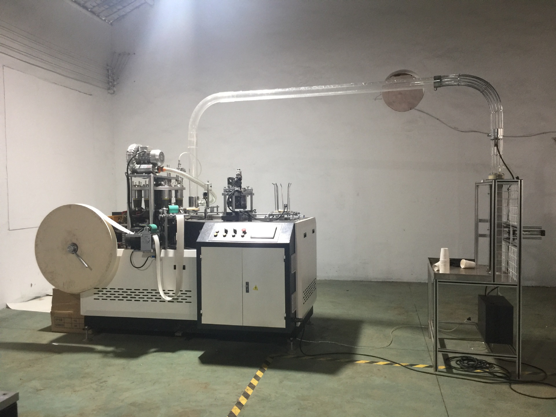 Direct supply fully automatic disposable paper bowl machine, takeout packaging, lunch box forming machine, aluminum foil coating paper bowl machine