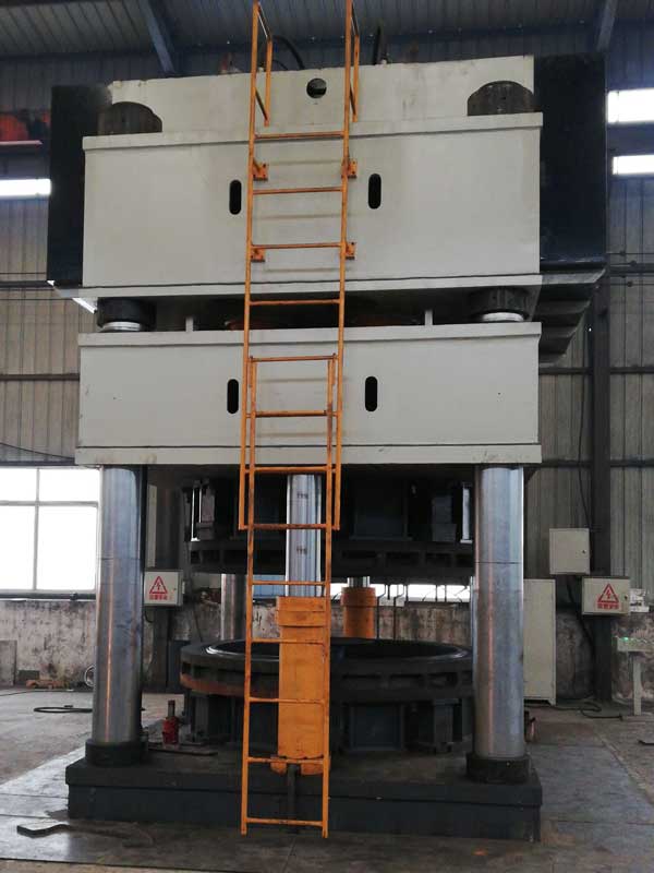 WEILI Heavy Industry 2800 ton Three Beam Four Column Structure Head Stretch Forming Hydraulic Press