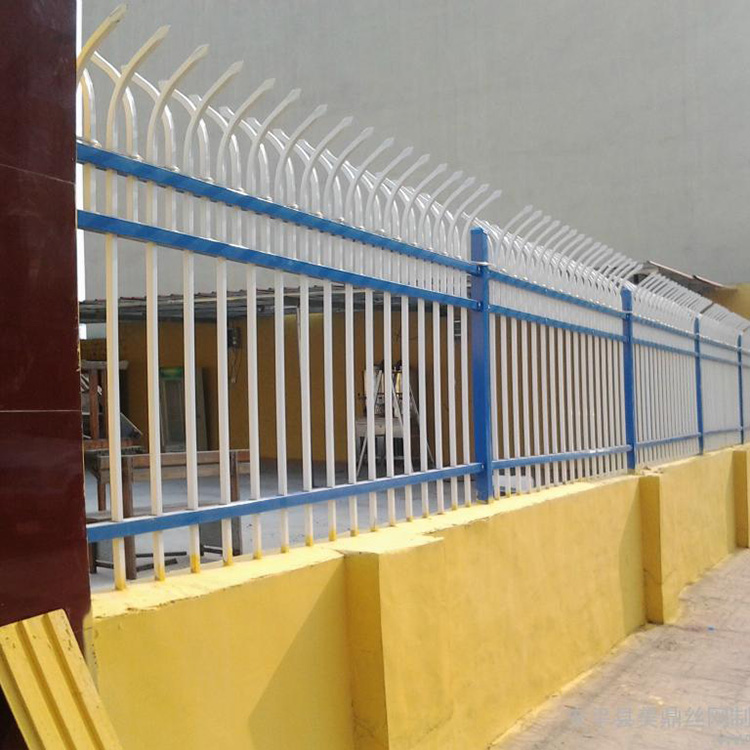 Zinc steel guardrail assembly type interpenetration community villa guardrail school factory area iron fence Chunlin