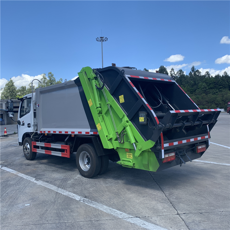 Guoliu Dongfeng D6 Compressed Garbage Truck Zhenchi Environmental Sanitation 6-ton 6-cubic meter Cleaning Truck Garbage Cleaning Transport Truck