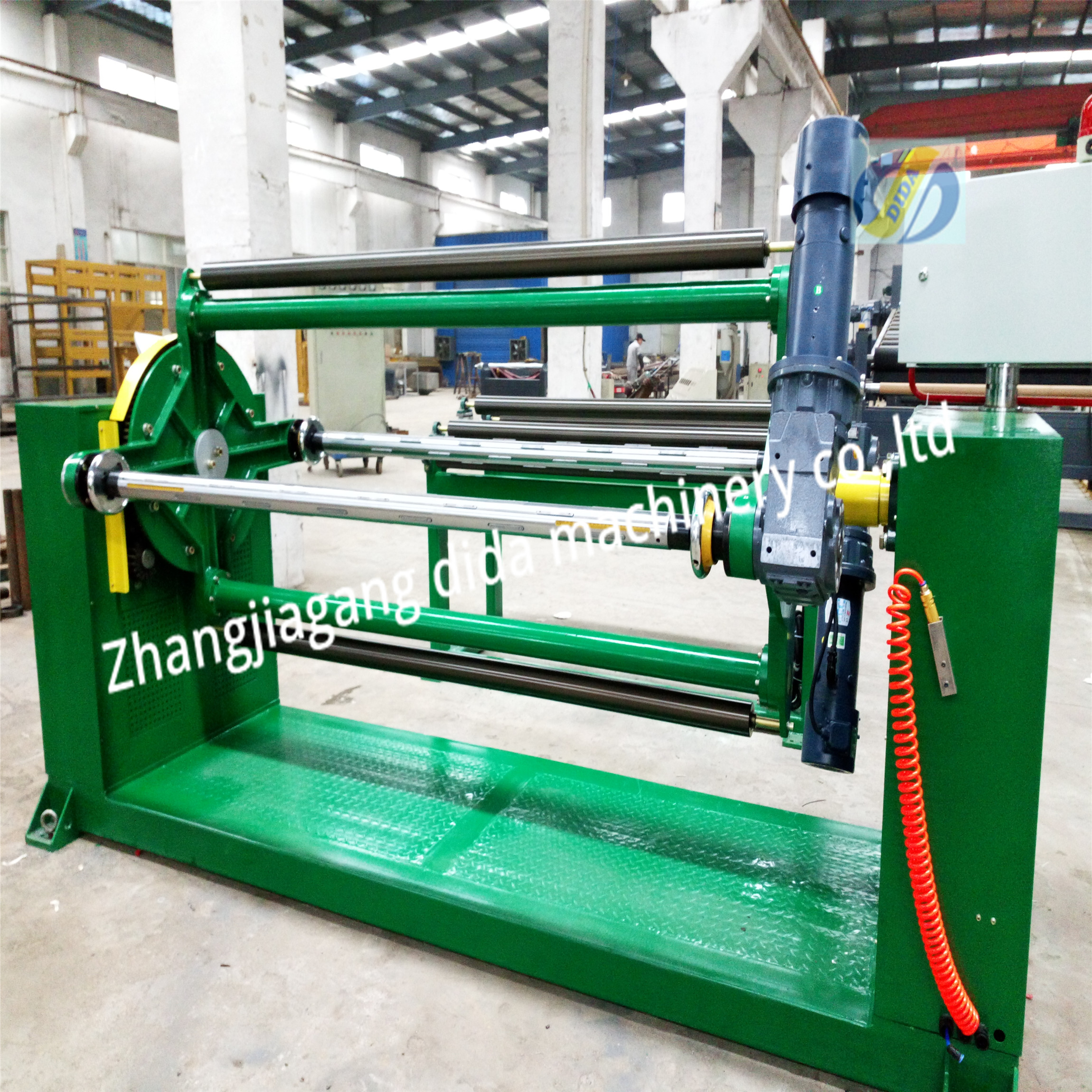Dida DIDA-SS1000 PE dual station sheet material winding machine with 3-inch inflatable shaft for fast and convenient roll changing