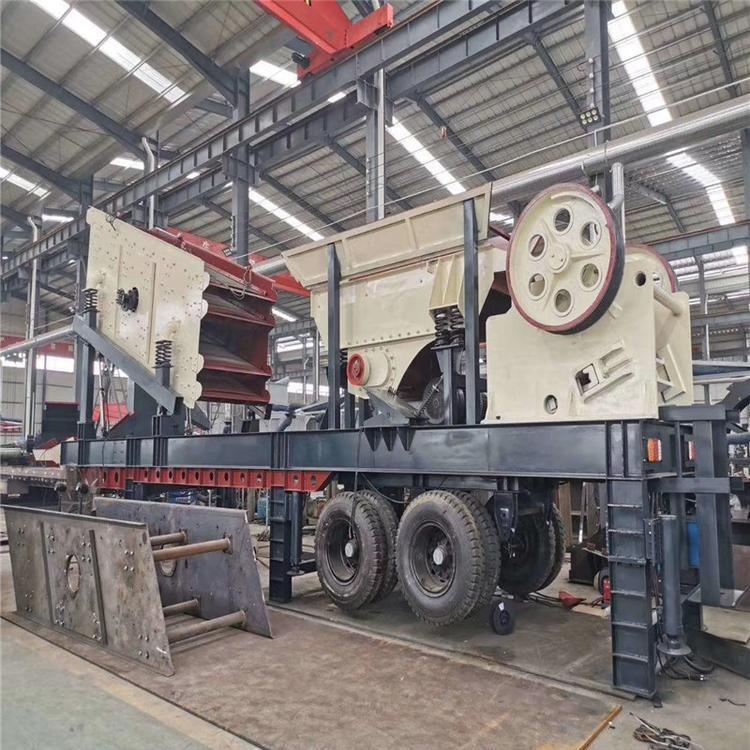 Vehicle mounted mobile crusher, hammer crusher, stone crusher, stone crushing station, Guangxin Machinery