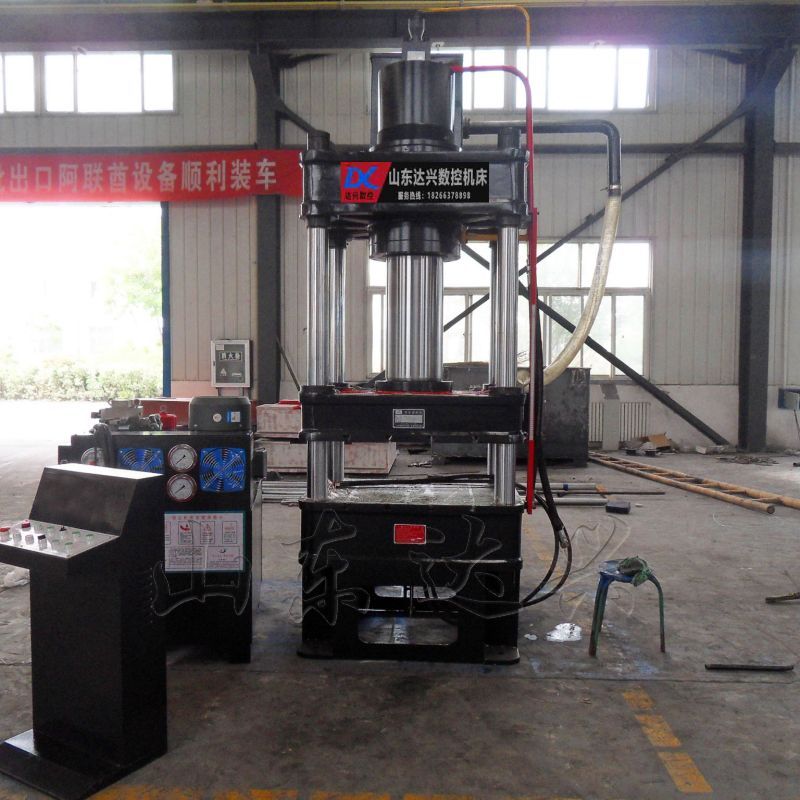 The hydraulic press manufacturer directly supplies 200 tons of lower fixed cylinder stretching forming four column hydraulic press for customization