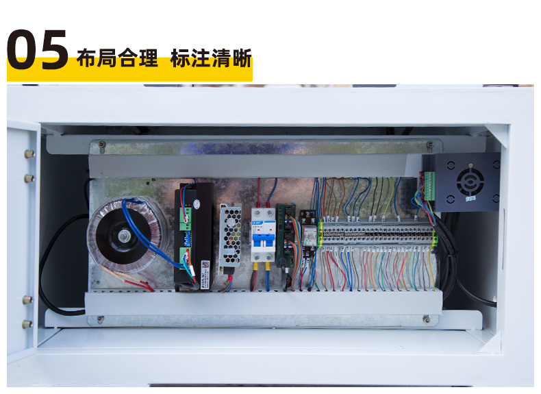 Shuntian fully automatic semi-automatic labeling machine, express delivery surface, single cardboard box, side labeling equipment, source manufacturer