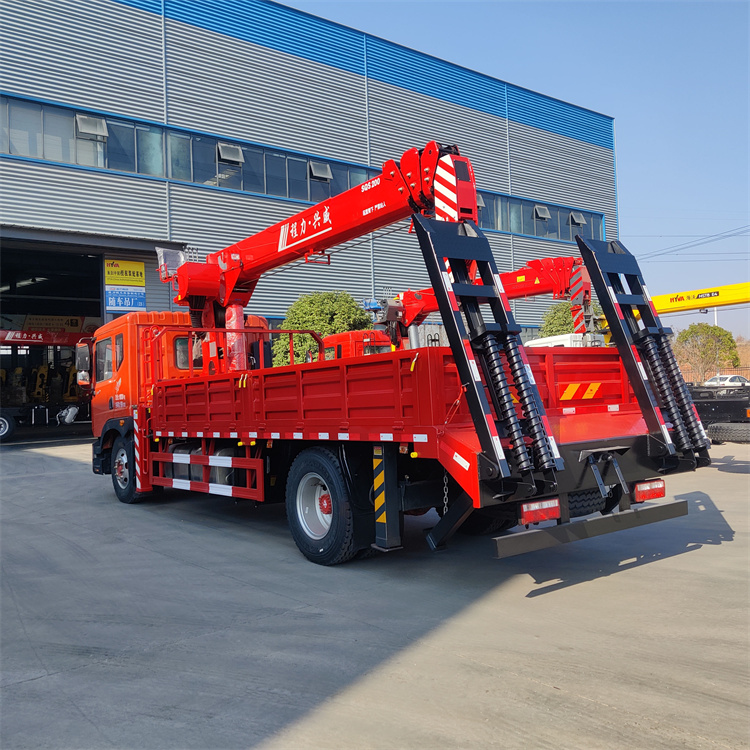 Dongfeng K5 rear eight wheel 12 ton truck mounted lifting belt ladder stretchable excavator is durable and durable