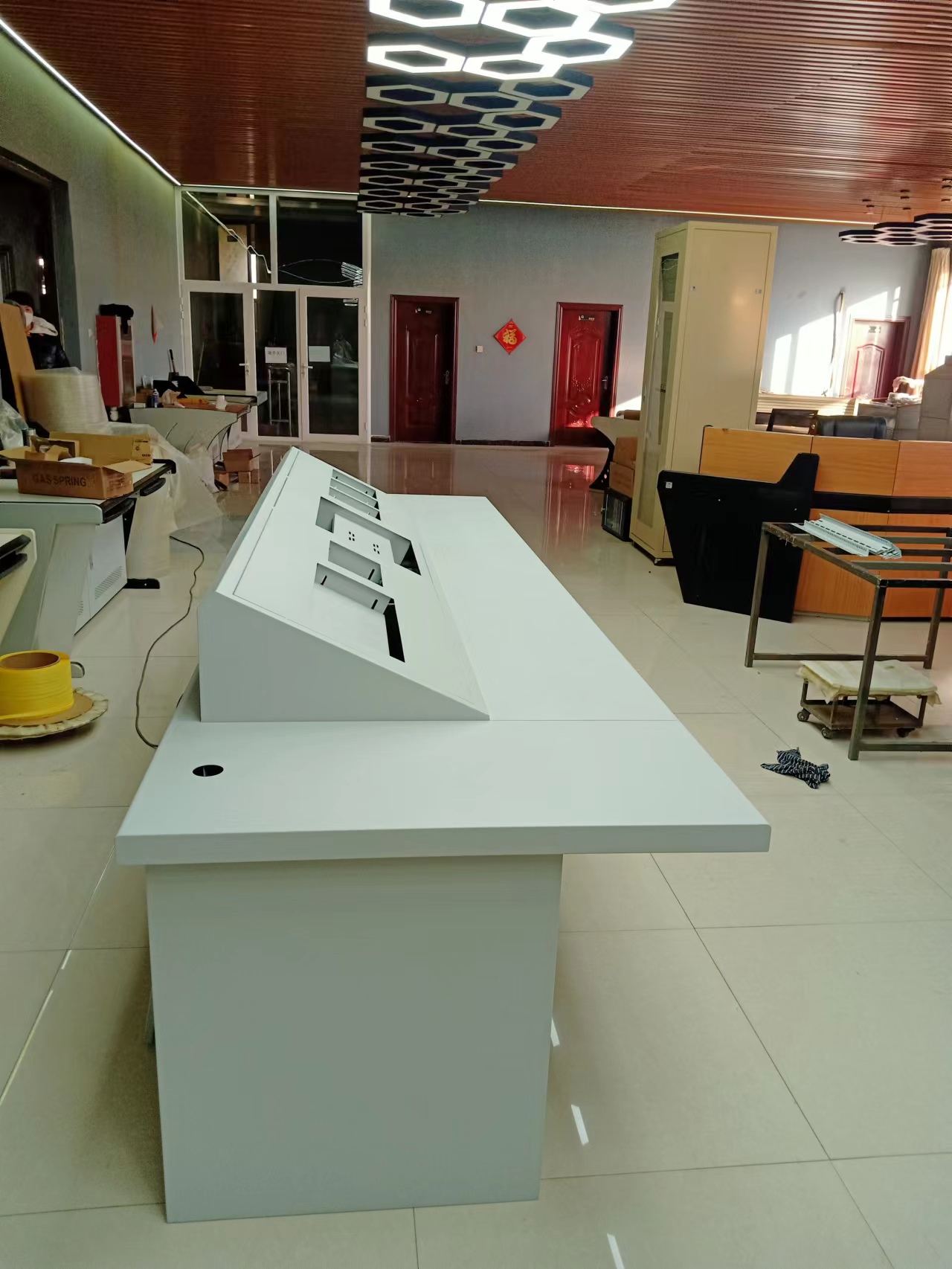 Huateng Liftable Platform Organization Office Aviation Command Center Dedicated National One Piece Delivery