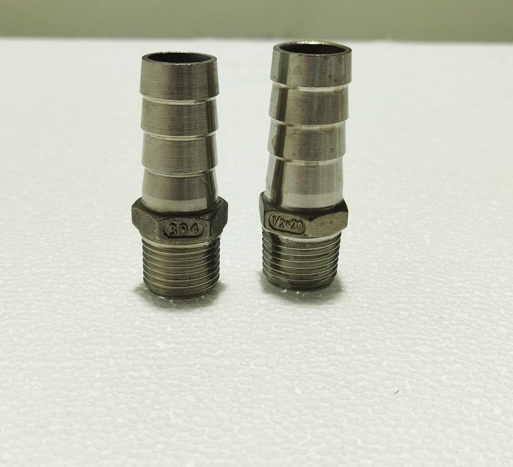 Intense and Far Laser Equipment Accessories External Thread Pagoda Joint Special for Laser Equipment