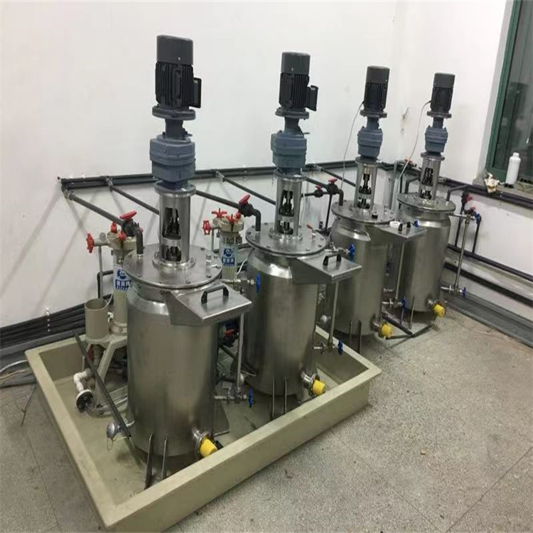 Stainless steel reaction kettle inner coil chemical reaction equipment electric heating series has good sealing performance