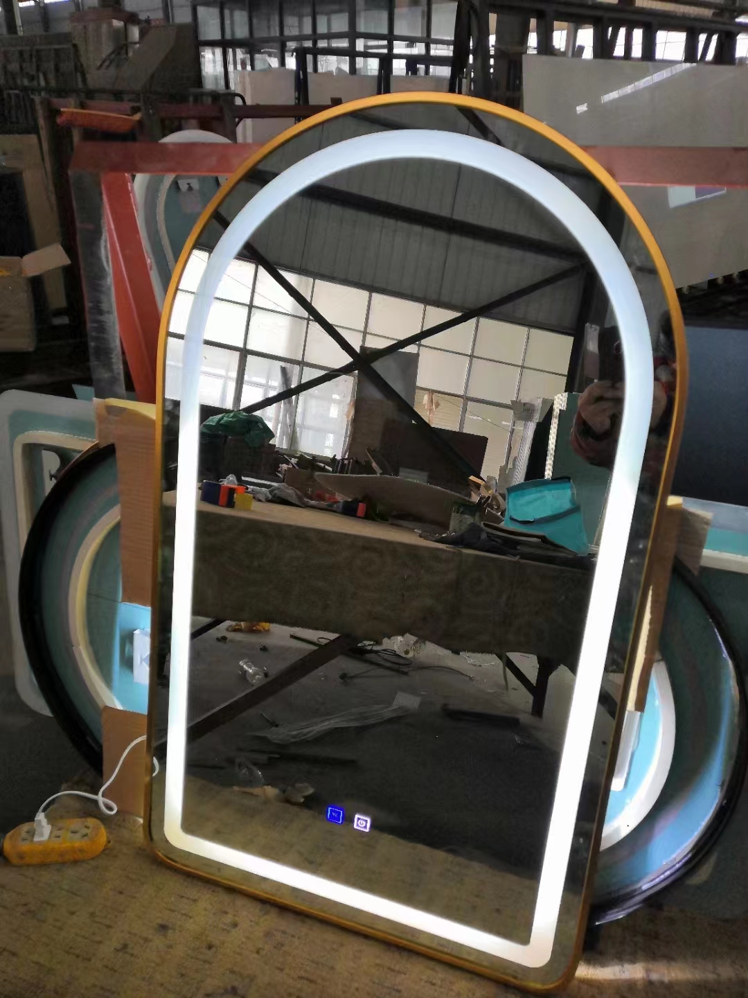 Decorative mirror, moisture-proof mirror, anti fog mirror, high-definition mercury mirror, wall mirror, furniture mirror, design and installation