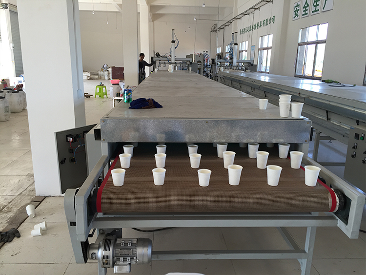 Starch one-time foaming molding process, biodegradable food box and tableware production line automation, large, medium, and small equipment