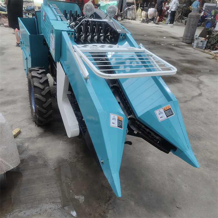 Zhixun Riding Single Ridge Peeling Corn Harvester Handheld Supporting Cutting Table Single row Self walking Bar Breaking Machine